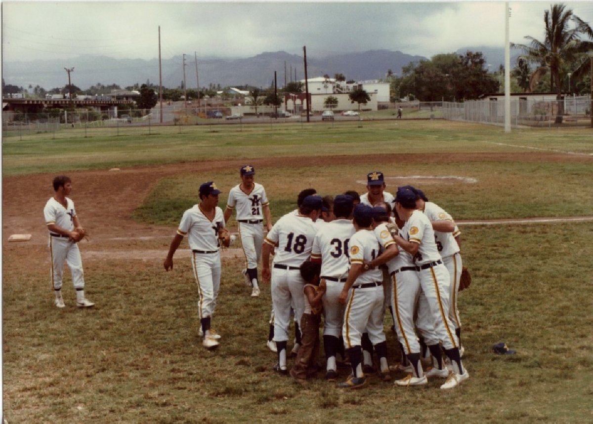 " Bula 's " Softball Team